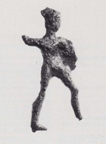 Figura in assalto, 1195